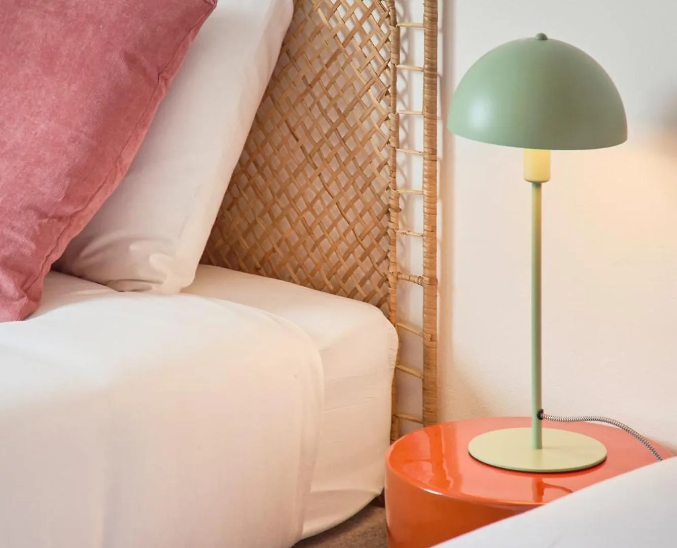 Bright & Modern Near Lisbon & Sintra By Timecooler Apartment Cacem
