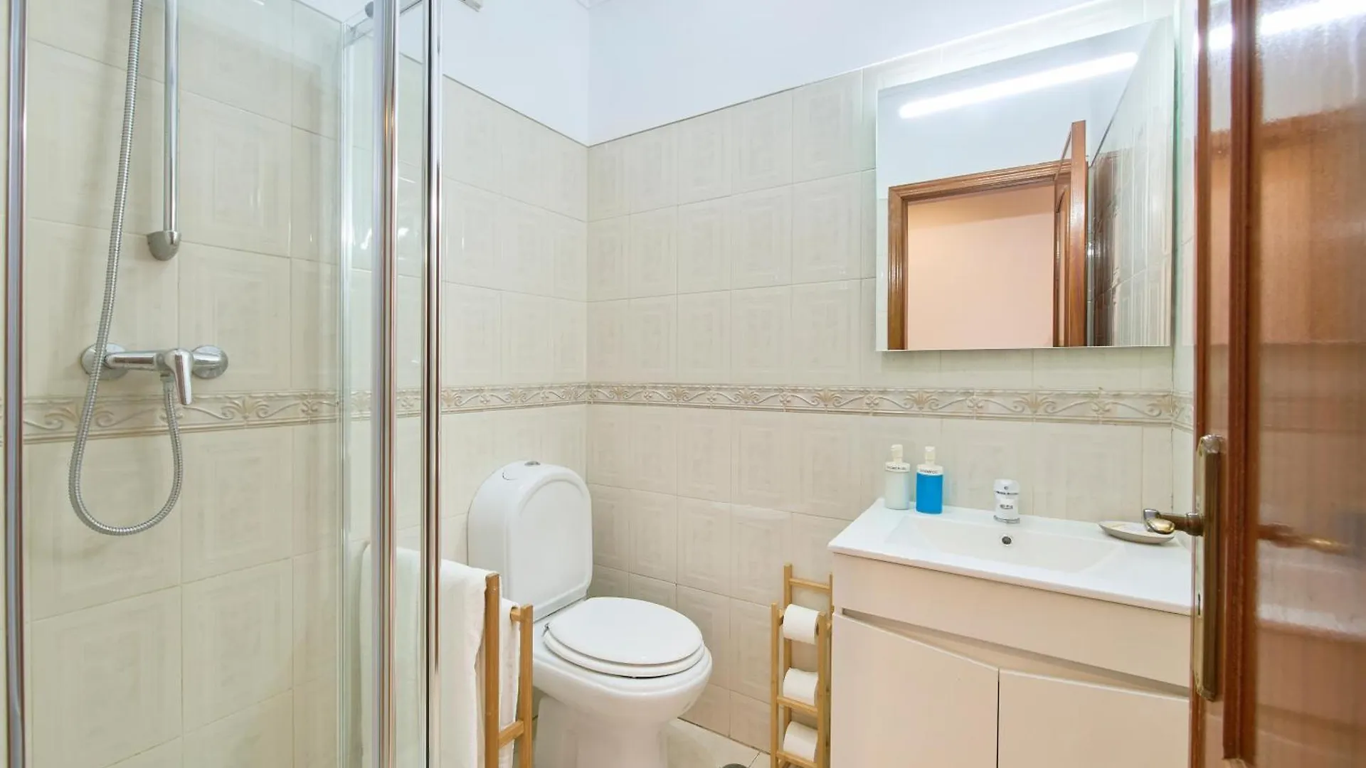 Bright & Modern Near Lisbon & Sintra By Timecooler Apartment Cacem